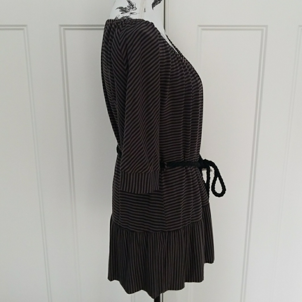 Stripe Tunic - Picture 2 of 8